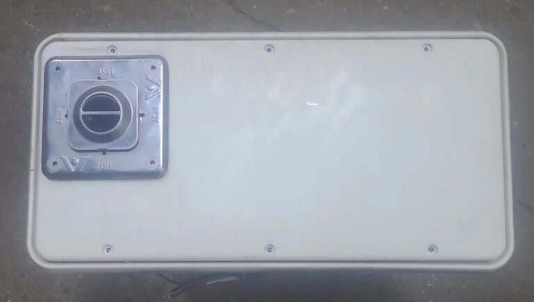 16000-btu-used-afmd16111-a-atwood-hydroflame-propane-furnace-766863_1235x700