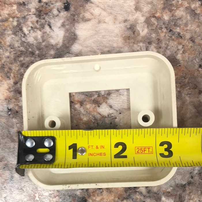 used-12v-rv-double-light-switch-wall-plate-faceplate-cover-183023_702x700